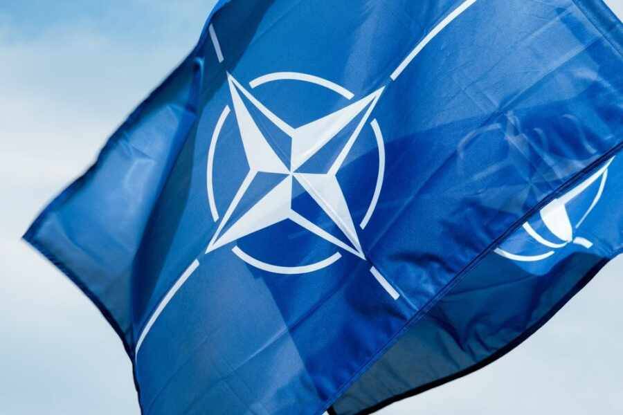 НАТО сократила численность российской миссии при альянсе