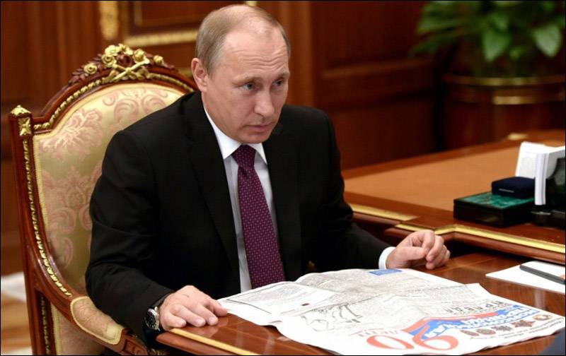Кремль пожертвовал белорусской «Комсомолкой», но постарается взять свое в другом