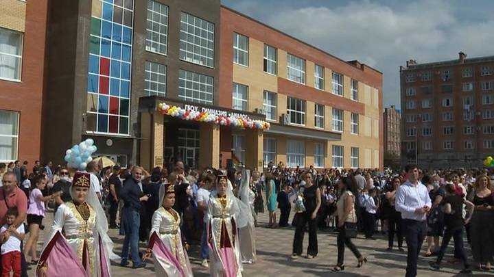 Школы во Владикавказе возьмут под особую охрану