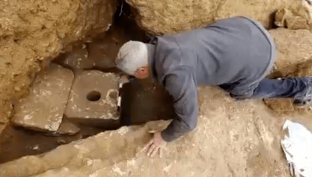 В Иерусалиме археологи обнаружили необычный артефакт (ВИДЕО)