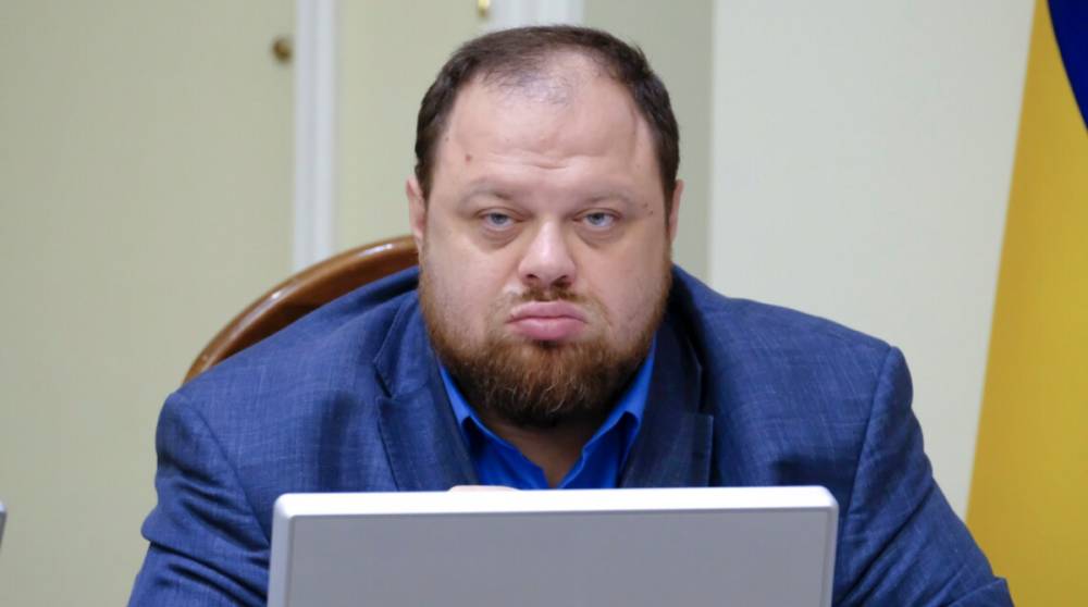 Зеленский уволил Стефанчука с должности представителя президента в ВР