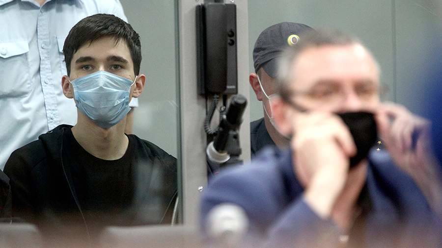 Суд до 11 января продлил арест устроившему стрельбу в школе в Казани