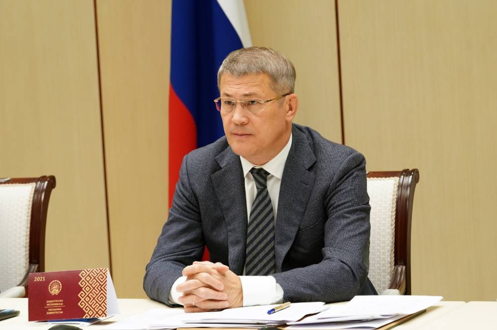 Радий Хабиров подписал новый закон о дольщиках