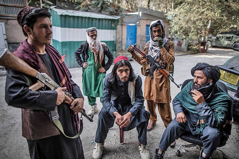 Талибы отказались считать ИГ угрозой