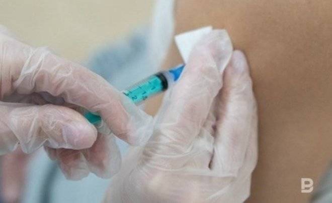 В Нижегородской и Саратовской областях вводят обязательную вакцинацию для ряда категорий граждан