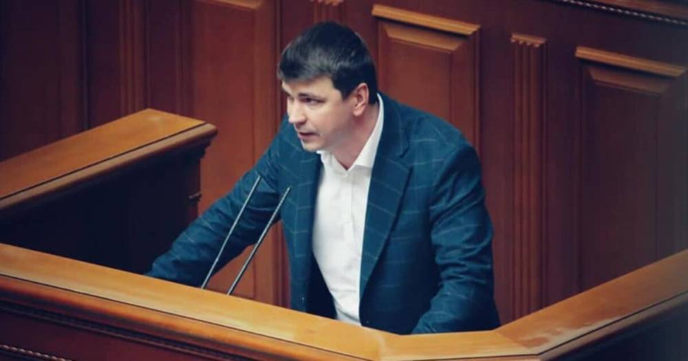 Нацполиция выдвинула две версии смерти народного депутата Антона Полякова