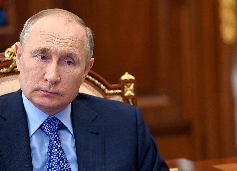 «Мы не можем терять столько людей»: Путин сравнил смертность в ДТП в России с потерями при военных действиях