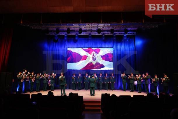 Сыктывкарская войсковая часть отметила 25-ю годовщину со дня основания