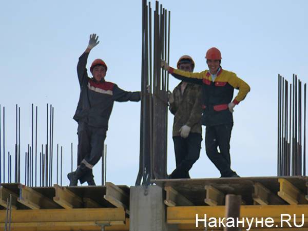 Московские власти задумали полностью избавиться от иностранных рабочих на стройках