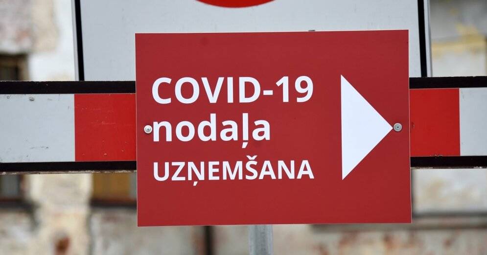 В воскресенье в Латвии - 772 новых случая Covid-19, умерли 16 человек