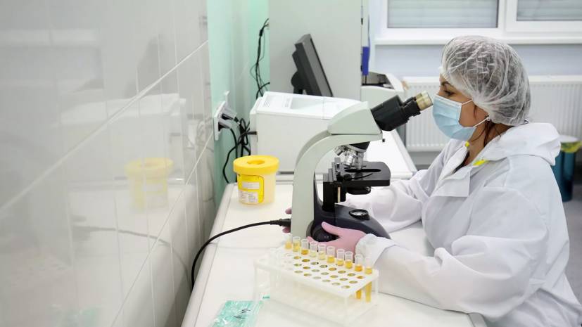 Попова заявила о незначительном влиянии мутаций COVID-19 на российские вакцины