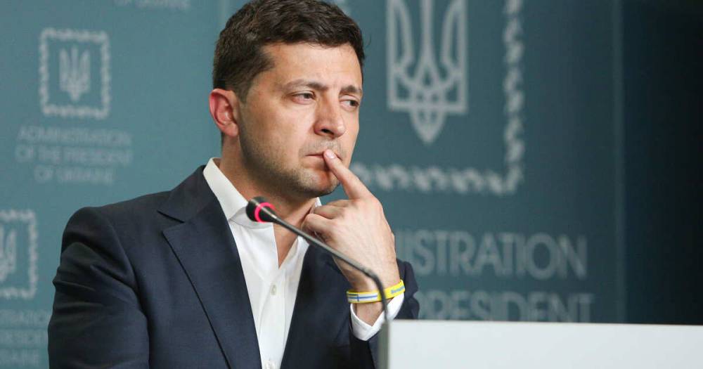 Зеленский стал первым в антирейтинге украинских политиков