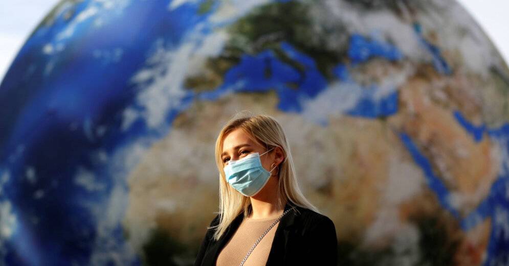 Коронавирус в мире: число смертей превысило 5 млн, Киев вводит жесткие ограничения, Таиланд ждет туристов