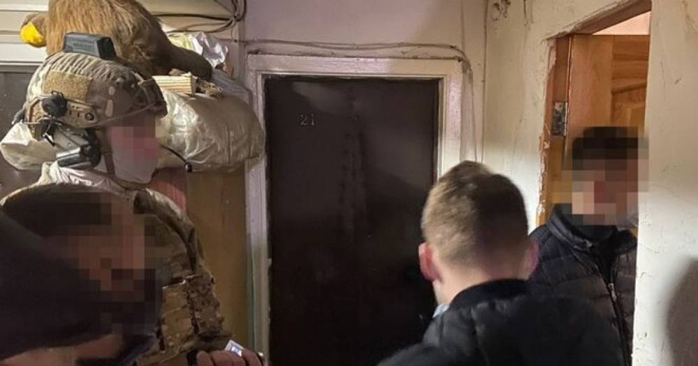 Правоохранители обвинили ветеранов АТО в терроризме, когда те пытались защитить военный аэродром в Василькове от Медведчука
