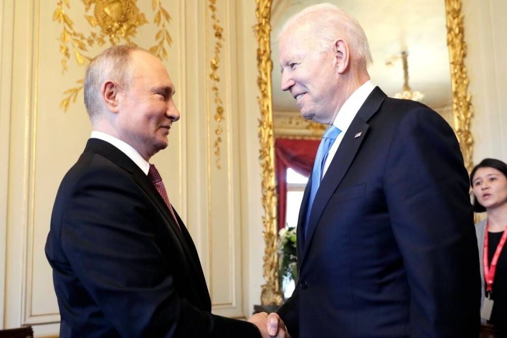 Стали известны сроки ближайшей встречи Путина и Байдена