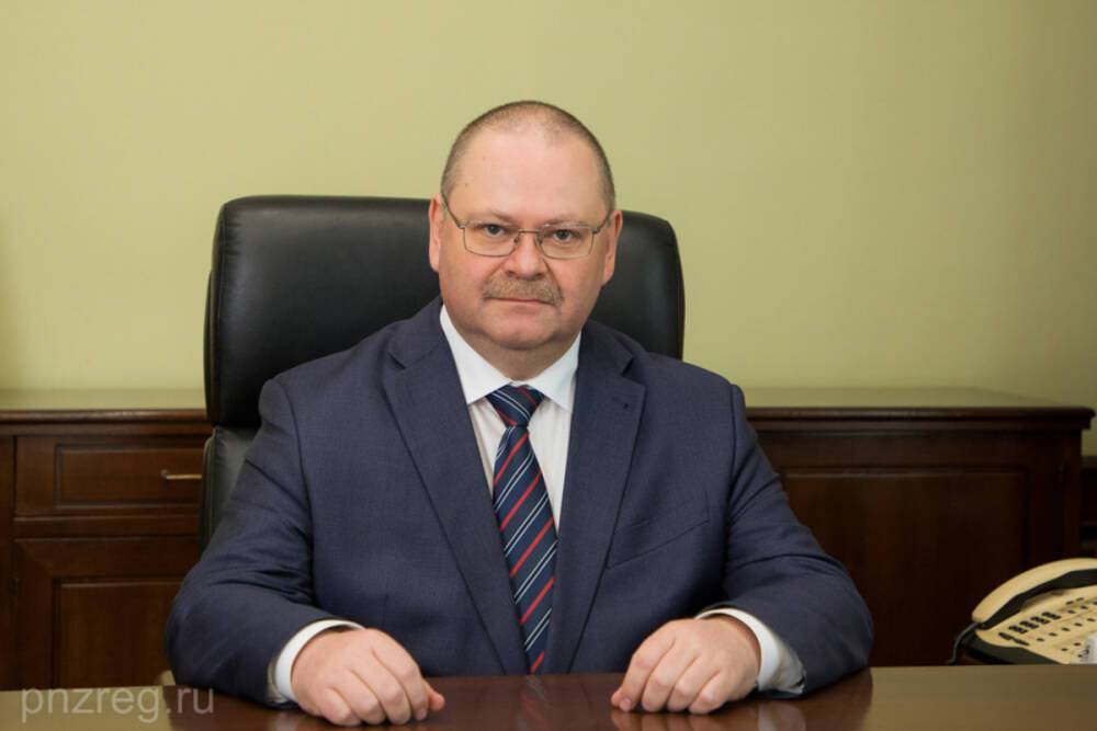 Олег Мельниченко поздравил пензенских сотрудников органов внутренних дел РФ