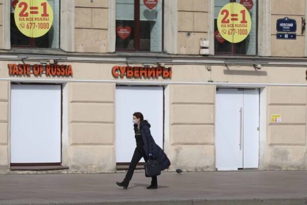 Флагманские магазины покидают Невский проспект