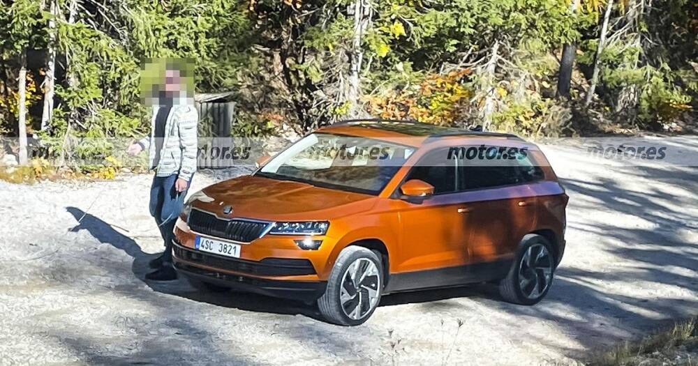 Новый Skoda Karoq 2022 полностью рассекречен на фото