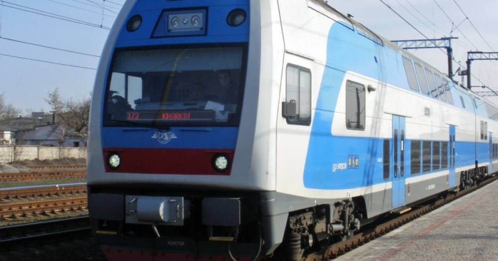 "Укрзализныця" возобновит эксплуатацию двухэтажных поездов Škoda