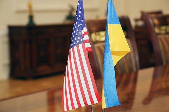 США и Украина договорились вместе противостоять «гибридной агрессии со стороны России»