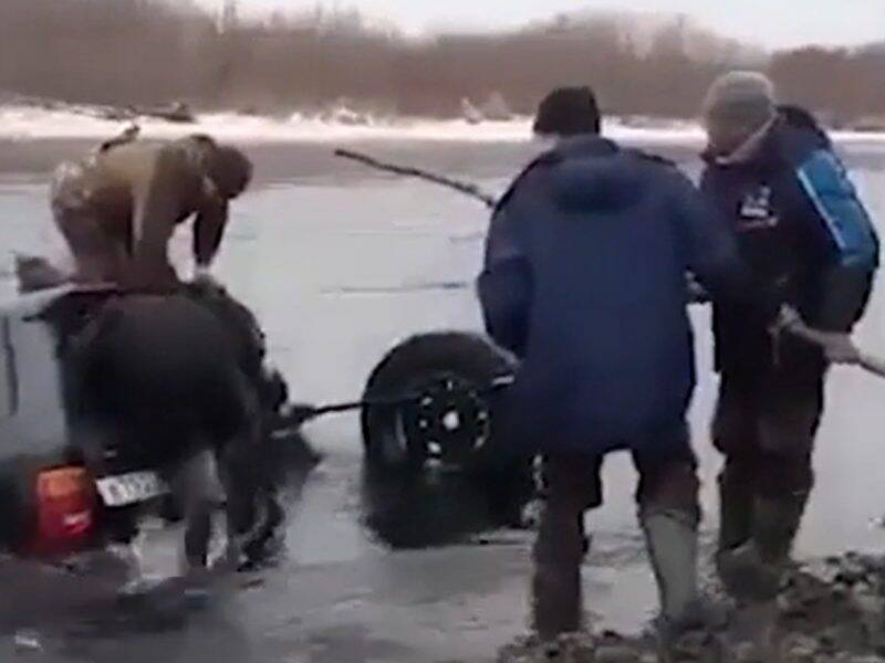 «Тут мелко, не ссы»: последние минуты жизни камчатских рыбаков зафиксировал видеорегистратор