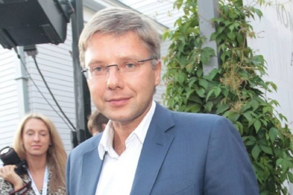 С экс-мэра Риги Ушакова сняли депутатскую неприкосновенность в ЕП