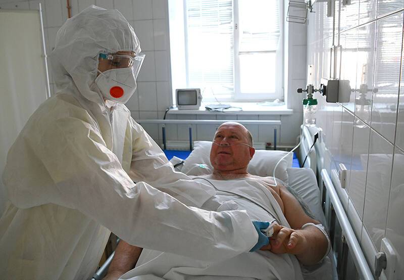 Кремль опроверг введение платы за лечение для непривитых от COVID-19