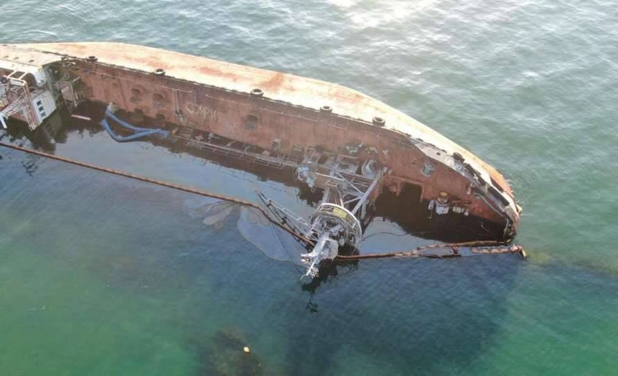 Владелец танкера Delfi заплатит за загрязнение Черного моря