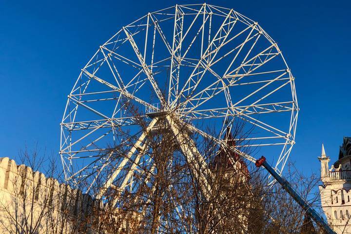 Колесо обозрения «Солнце Москвы» возле ВДНХ откроется в начале 2022 года