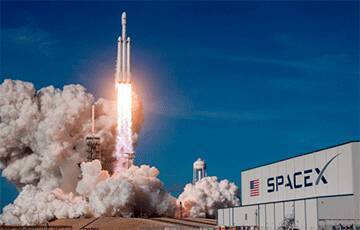 Запуск ракеты SpaceX и автономная посадка в светлое время суток: трансляция