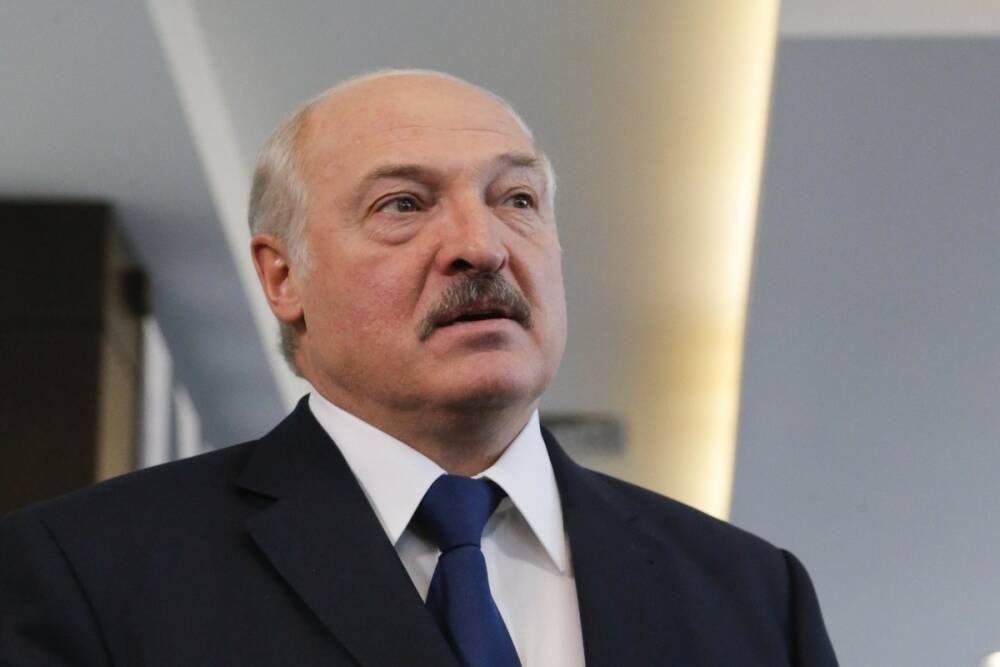 Лукашенко заявил, что хотел бы получить от России несколько дивизионов «Искандер»
