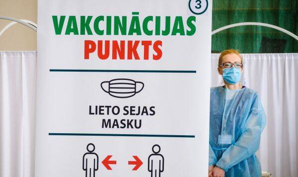 "Запасы иссякают": Литва безвозмездно передала Латвии вакцины от COVID-19