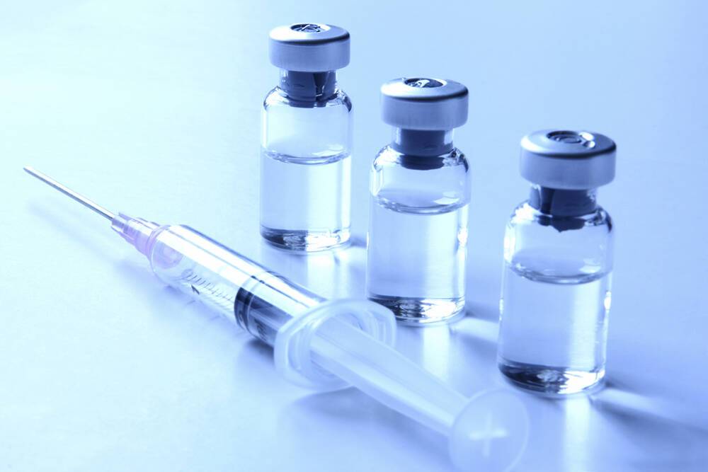 Ученые: побочные эффекты вакцины от COVID-19 зависят от страха