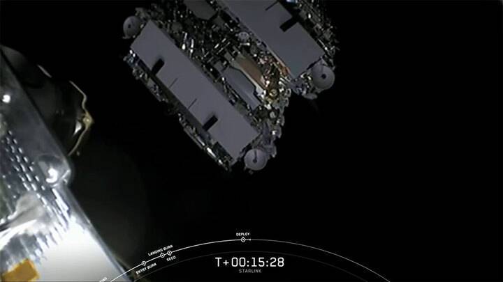 1842: SpaceX пополнила группировку спутников на орбите