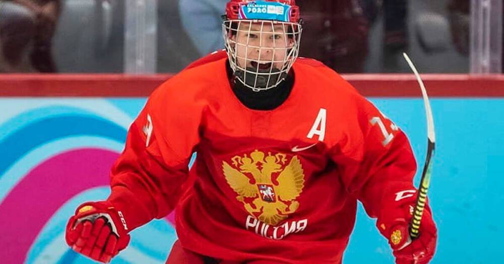 Хоккеист Мичков посвятил первый гол за сборную России родным