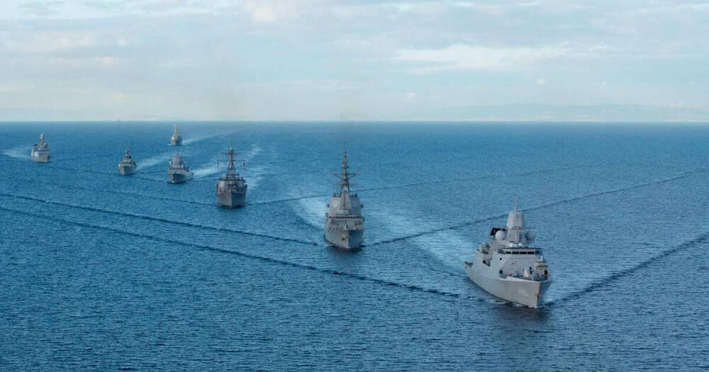 "НАТО нам не друг": в Турции возмутились кораблями США в Черном море