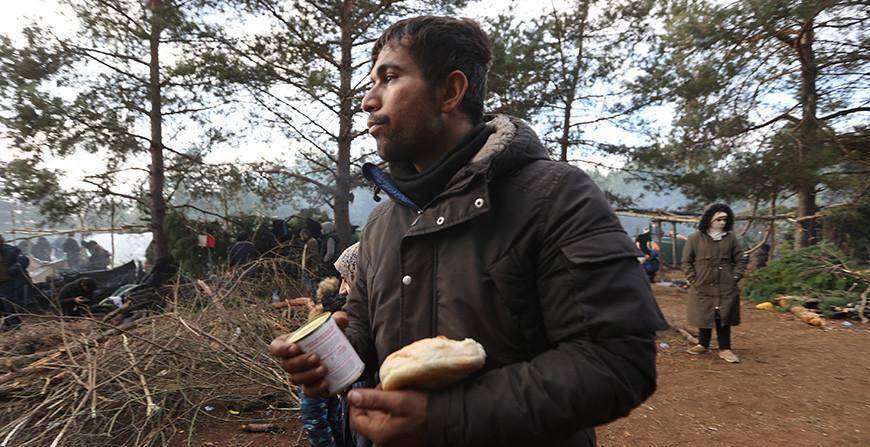 Беженцам на белорусско-польской границе за 5 дней доставлено более 18,5 т продуктов питания