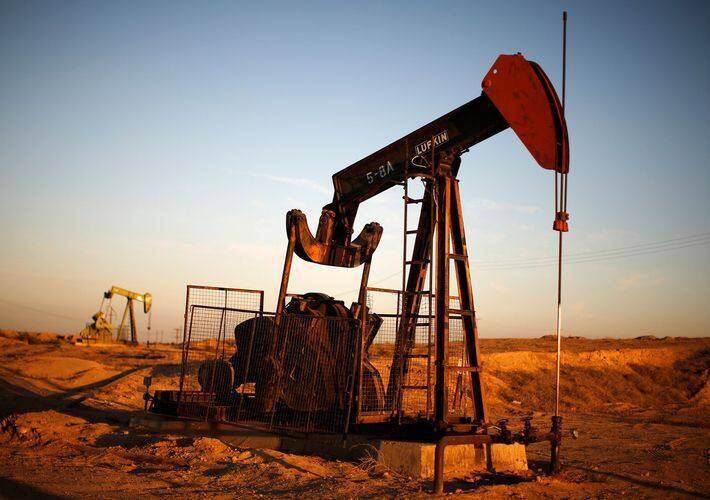 Нефть дешевеет на данных о росте её добычи в Китае