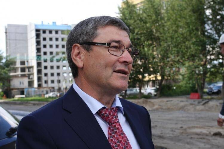 Из правительства Тюменской области уволился директор департамента ЖКХ