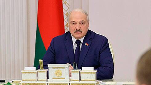 Лукашенко хочет получить от России несколько дивизионов комплекса "Искандер", чтобы разместить их на западном и южном направлениях