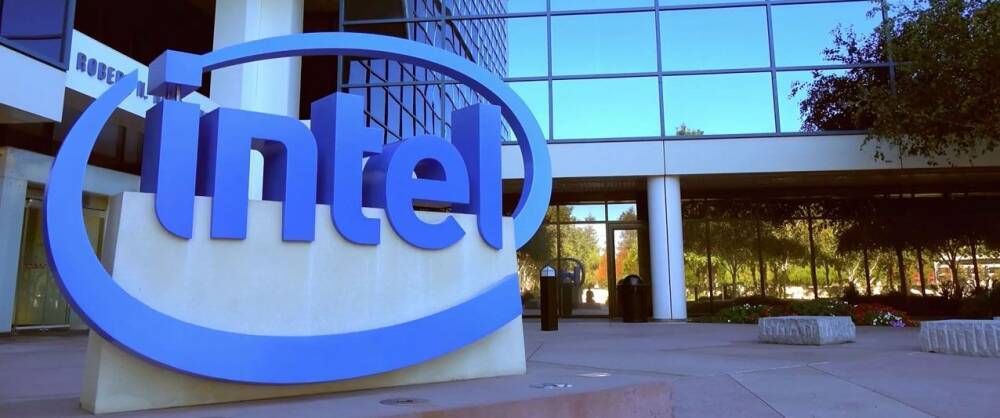 Администрация Байдена не разрешила Intel расширить производство в Китае