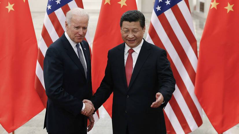 Байден рассчитывает обсудить с Си Цзиньпином важность недопущения конфликта США и КНР