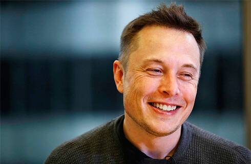 Илон Маск продал акции Tesla на 7 миллиардов долларов. Инвесторы опасаются падения курса