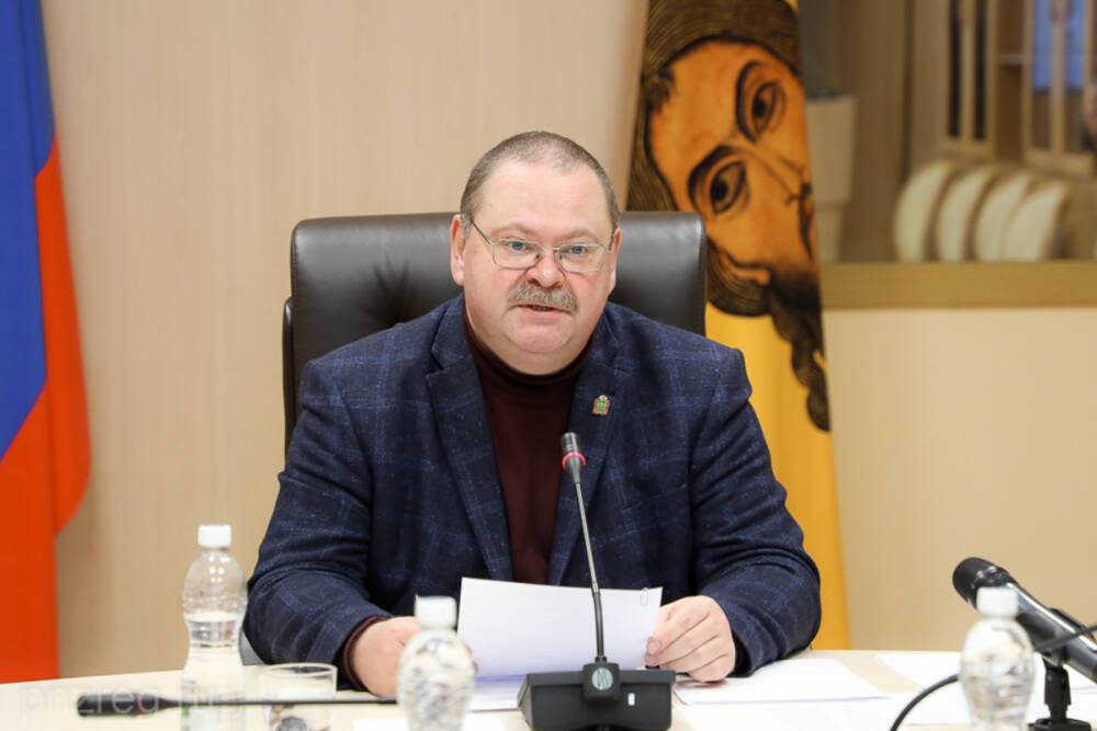 Олег Мельниченко велел откорректировать региональные госпрограммы с учетом запросов населения