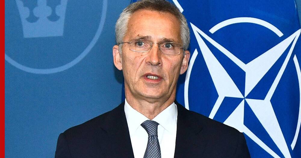 Столтенберг: присутствие сил НАТО в Черном море не угрожает России