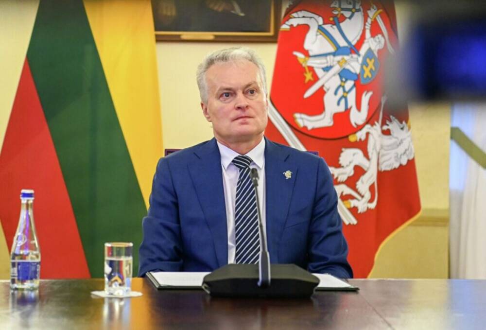 Президент Литвы обвинил Россию в «переброске» мигрантов в Белоруссию