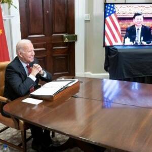 Лидеры США и КНР провели трехчасовую виртуальную встречу