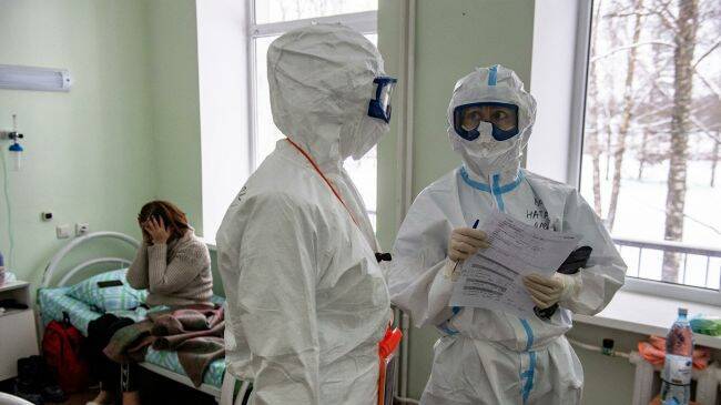 В России за сутки выявлено 36 818 заразившихся коронавирусом