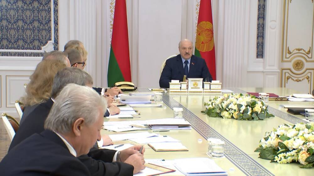 А. Лукашенко встретился с рабочей группой по Конституции