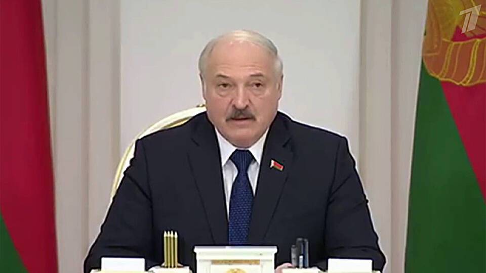 Ситуацию с беженцами прокомментировал Александр Лукашенко, который собрал специальное совещание